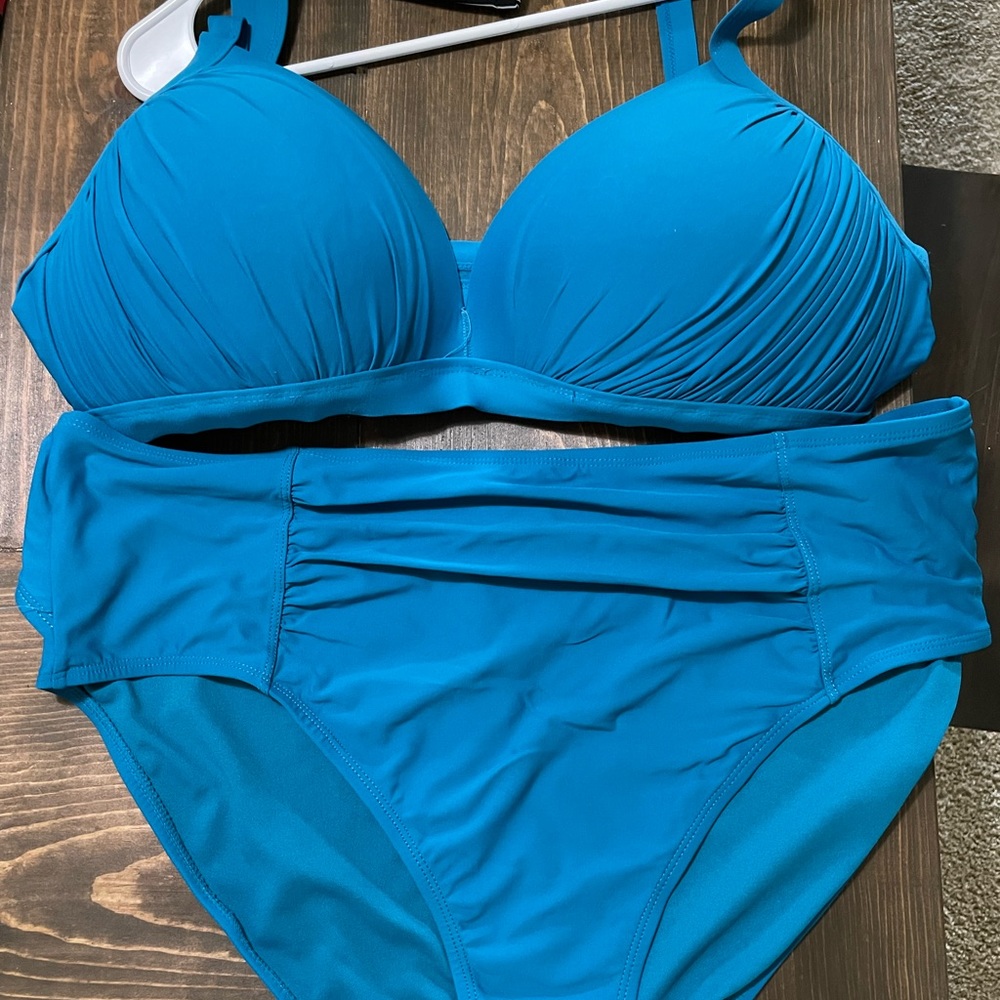 time & tru swim set